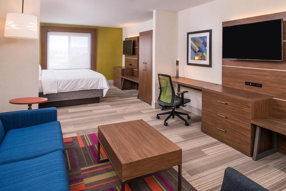 Holiday Inn Express Sierra Vista By Ihg Exterior photo