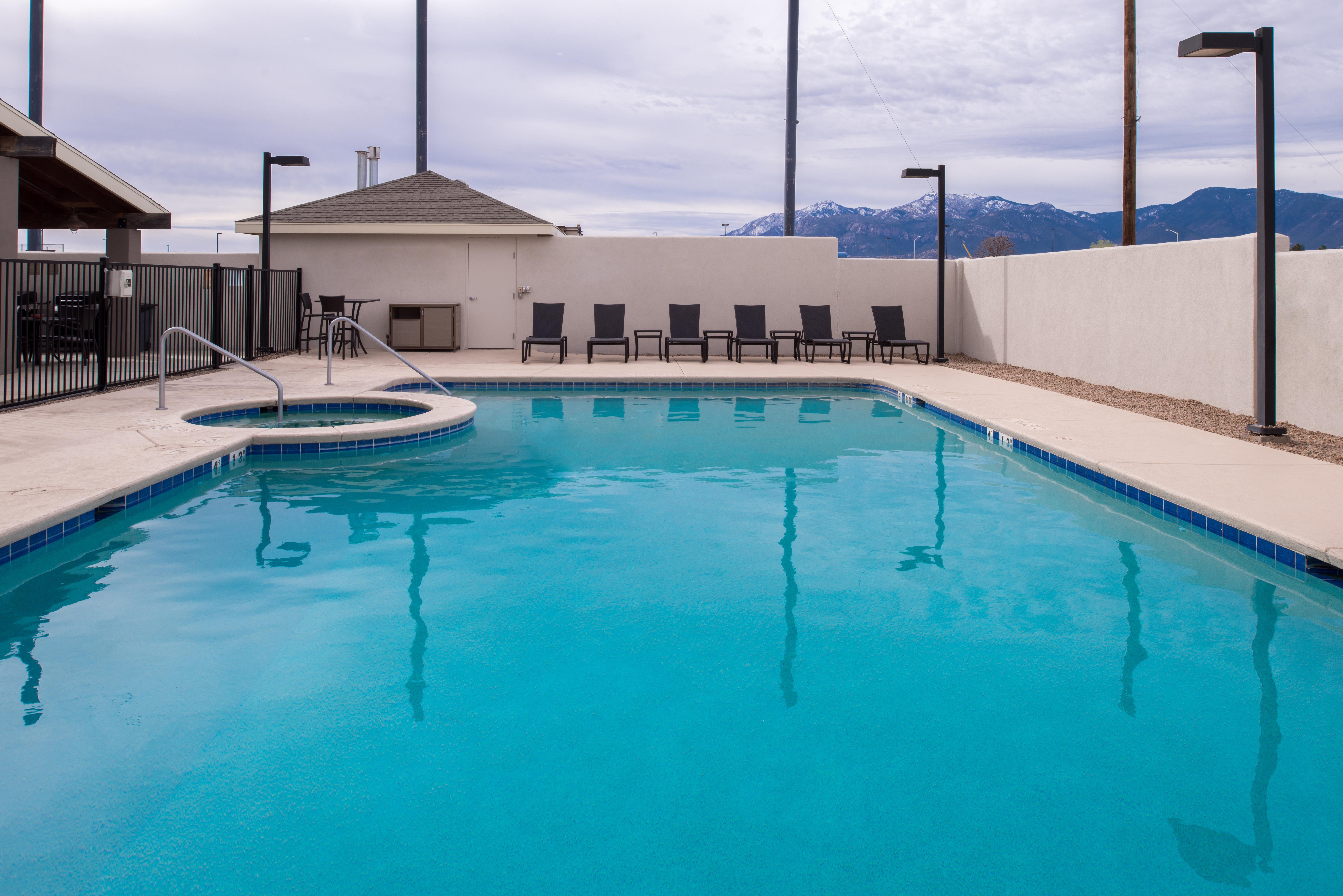 Holiday Inn Express Sierra Vista By Ihg Exterior photo