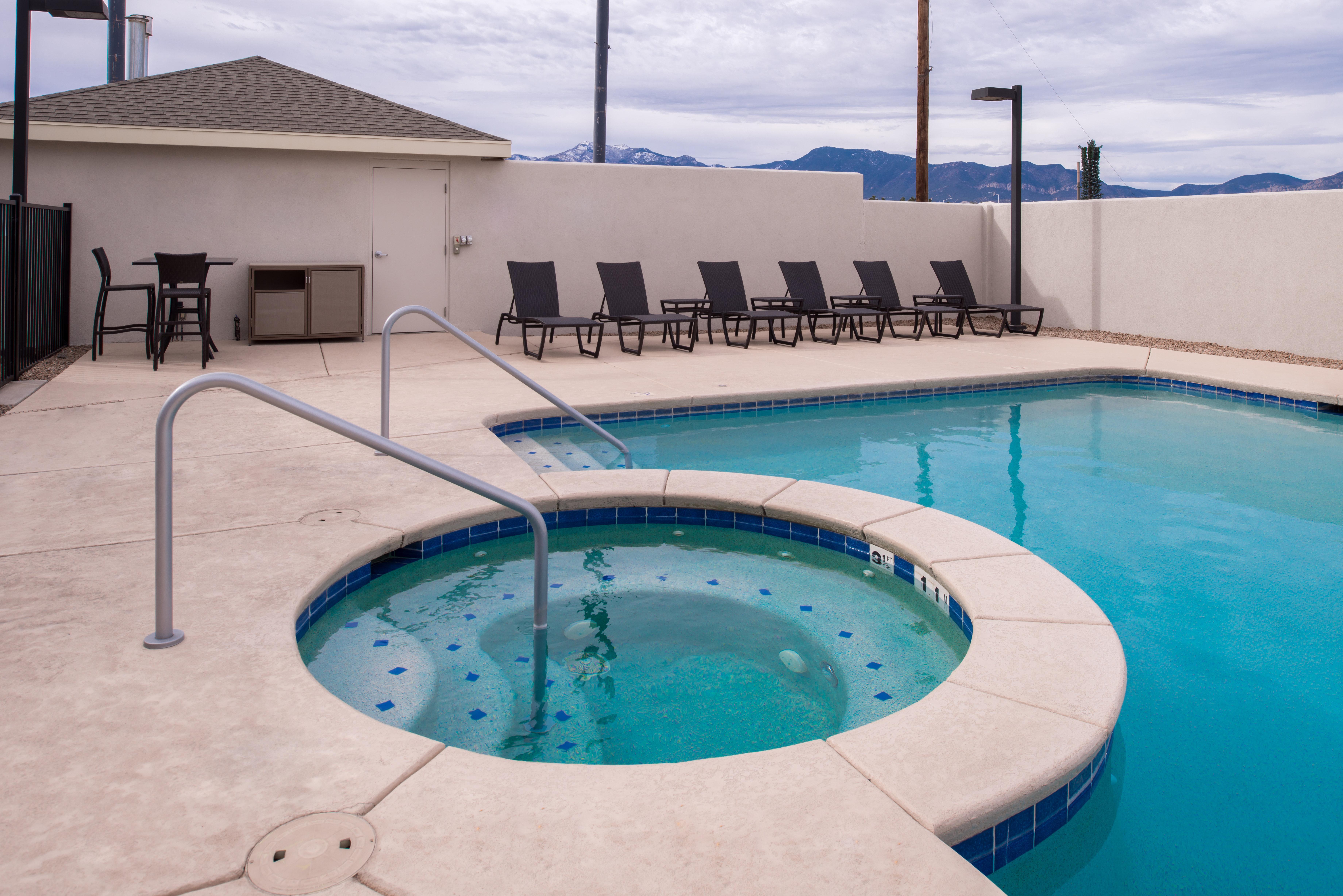 Holiday Inn Express Sierra Vista By Ihg Exterior photo