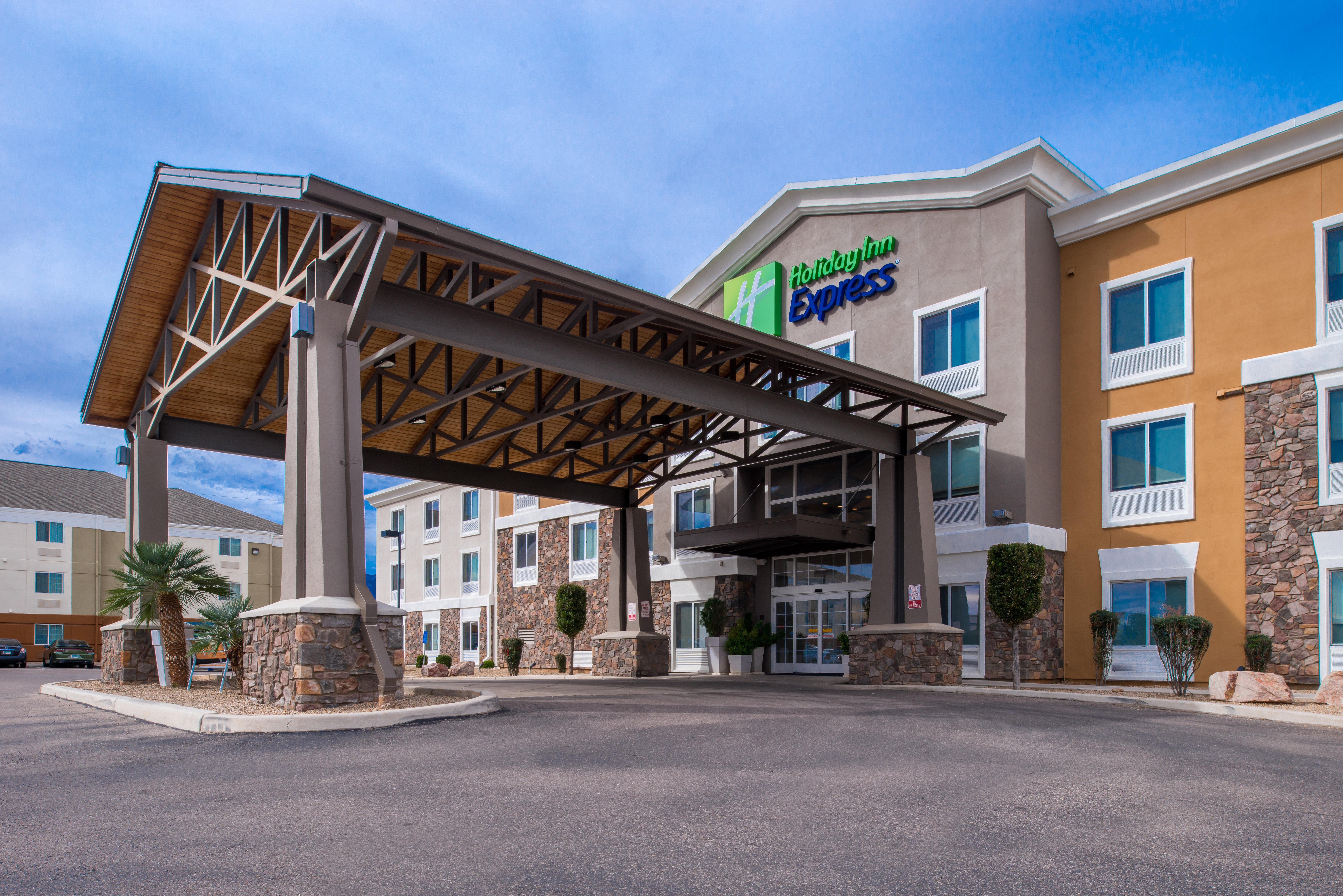 Holiday Inn Express Sierra Vista By Ihg Exterior photo