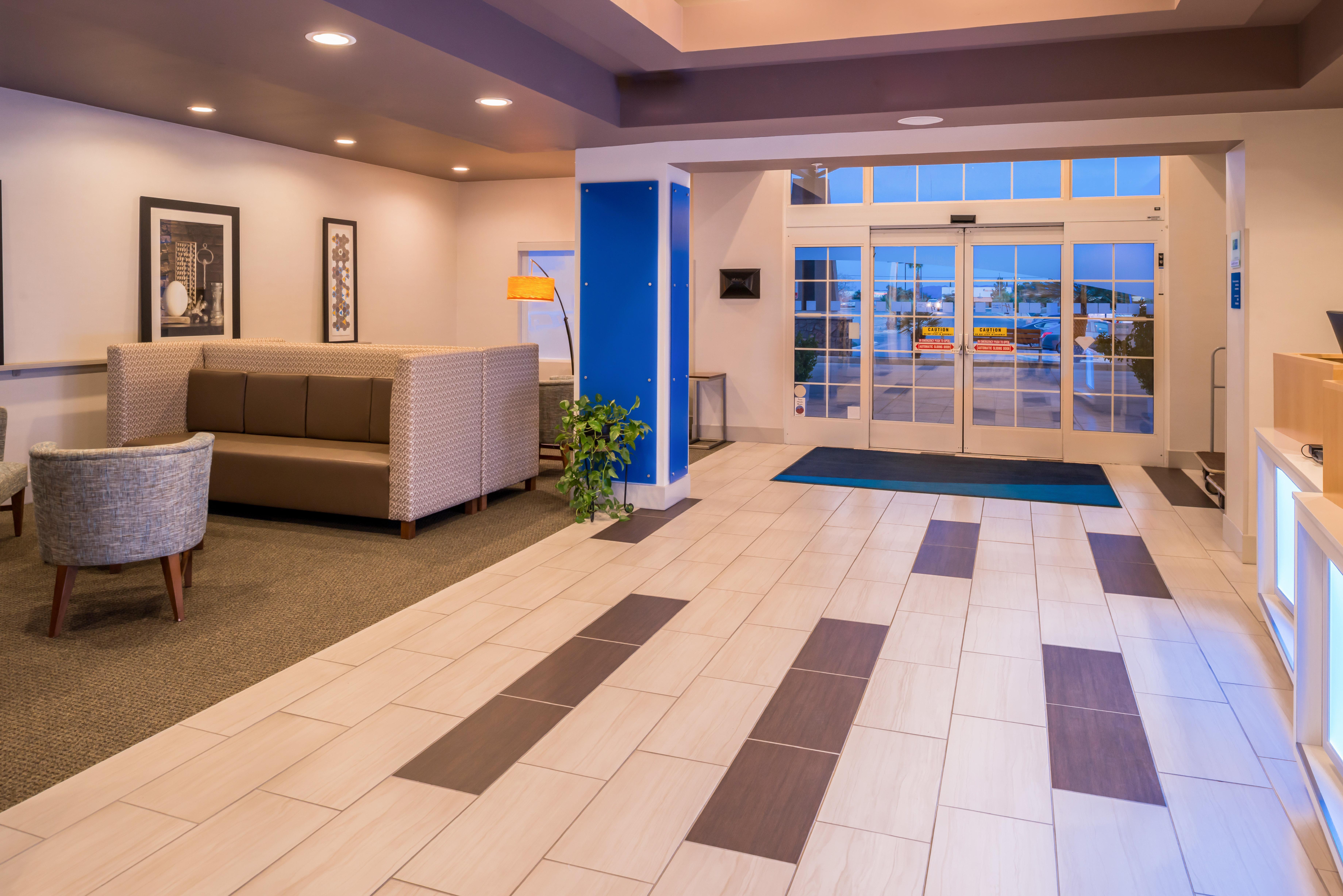 Holiday Inn Express Sierra Vista By Ihg Exterior photo