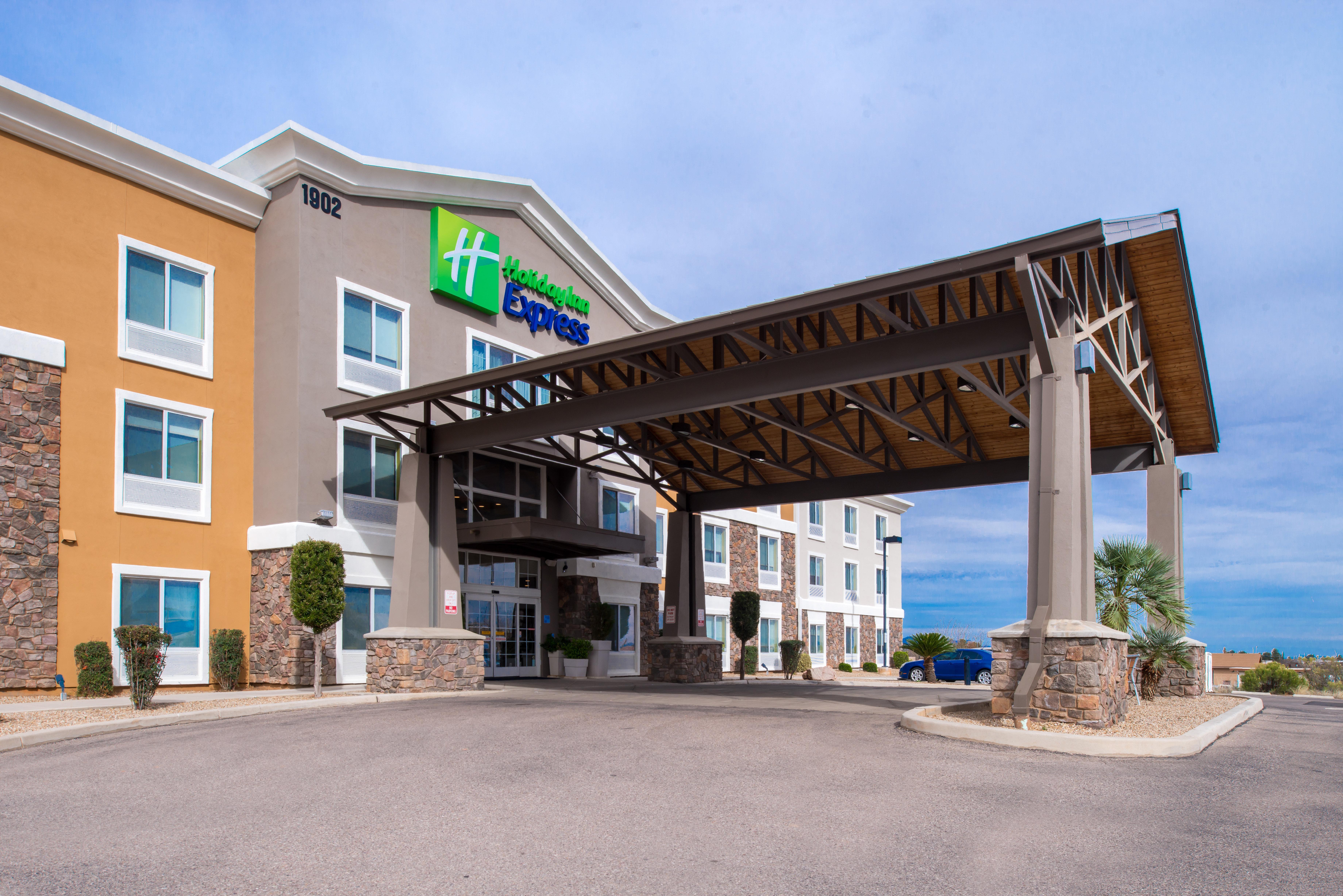 Holiday Inn Express Sierra Vista By Ihg Exterior photo
