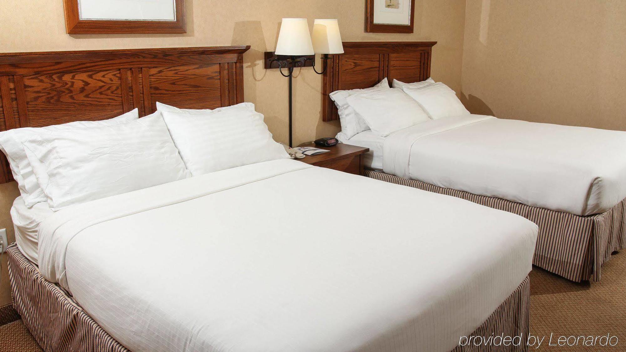 Holiday Inn Express Sierra Vista By Ihg Exterior photo