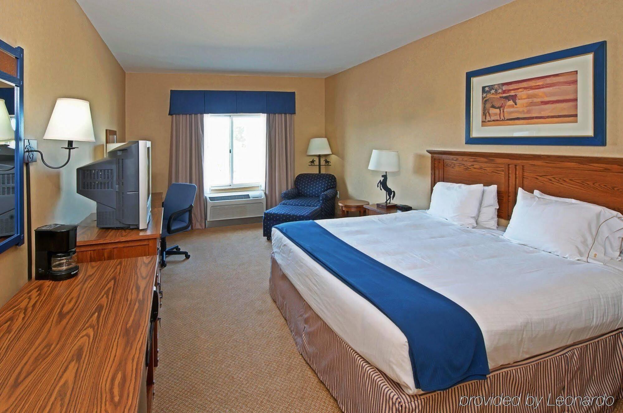 Holiday Inn Express Sierra Vista By Ihg Exterior photo